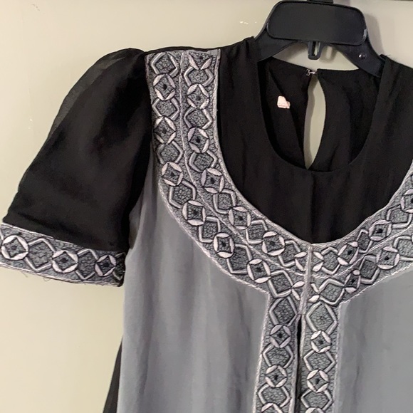 🌸Top 🌸 - Picture 4 of 8